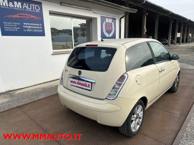LANCIA Ypsilon 1.2 Argento GPL!!!!