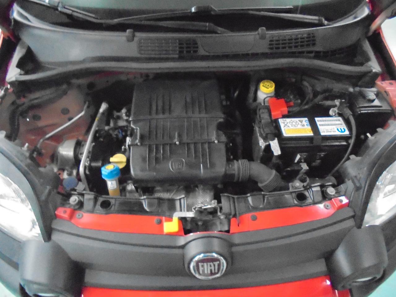 Fiat Panda 1.2 City Cross Waze