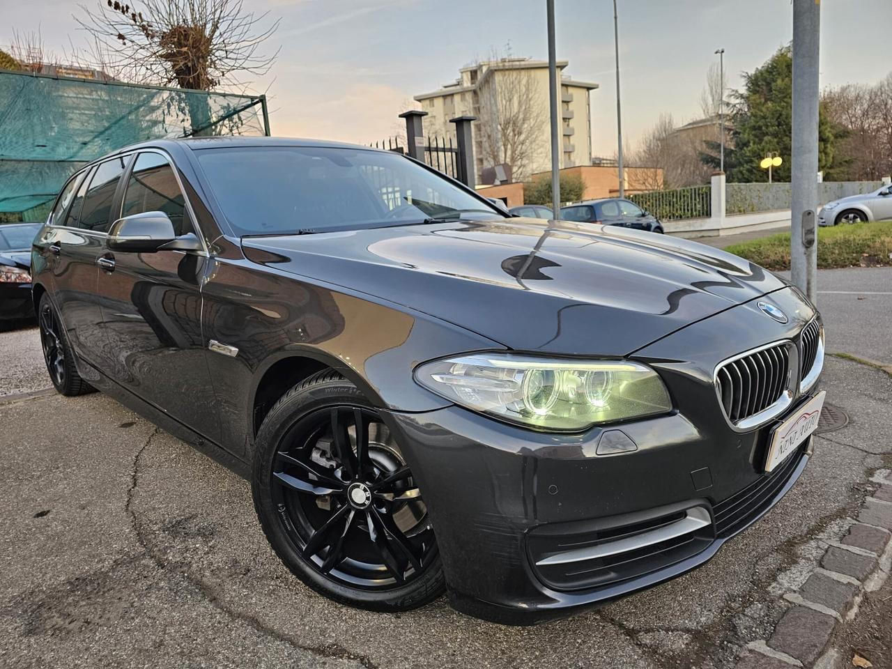 Bmw 520d 190cv xDrive Touring Business*Navi*Bi-Xeno*Euro6
