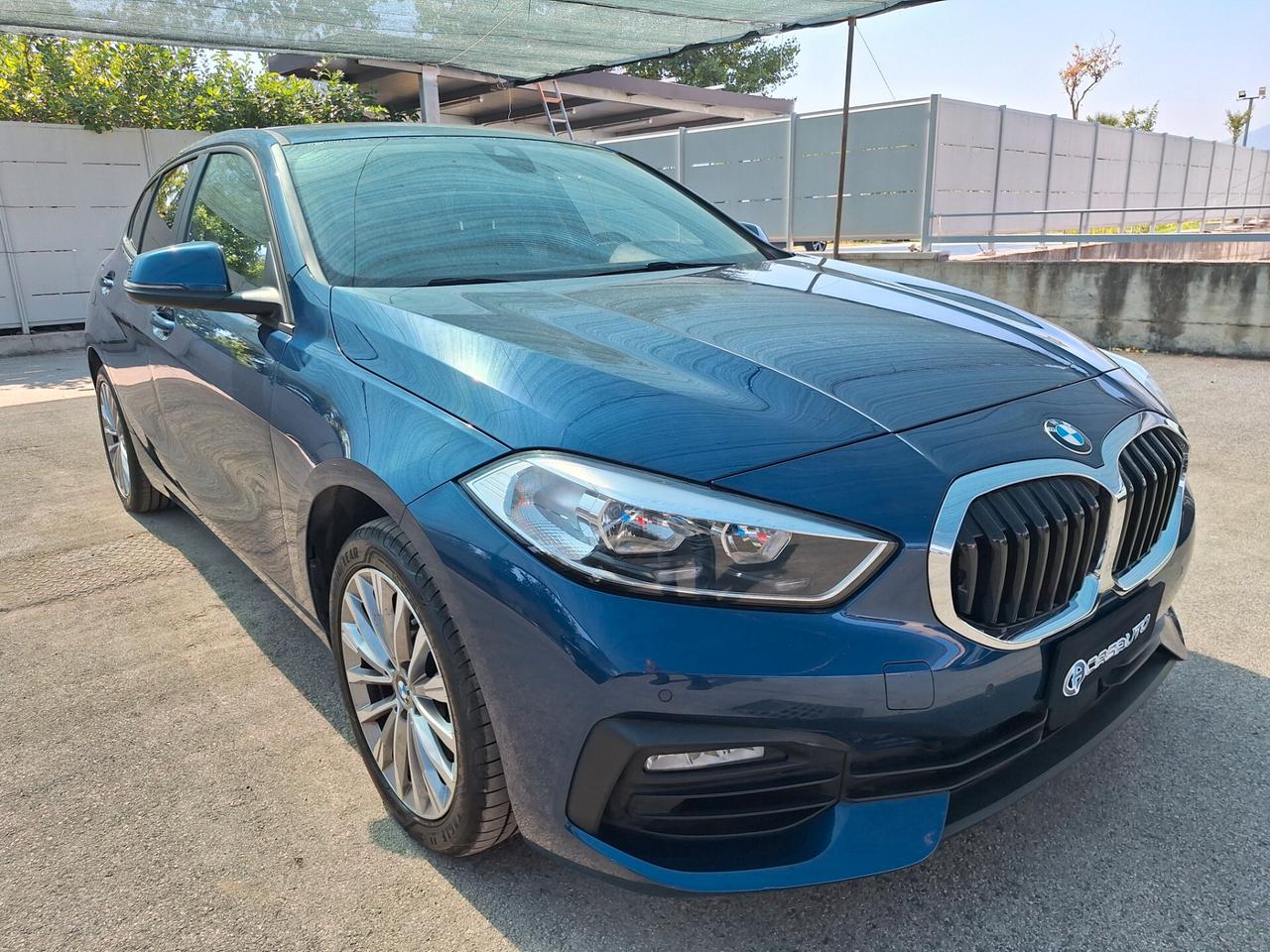 Bmw 116 116d 5p. Business Advantage Nav Autom. 2021