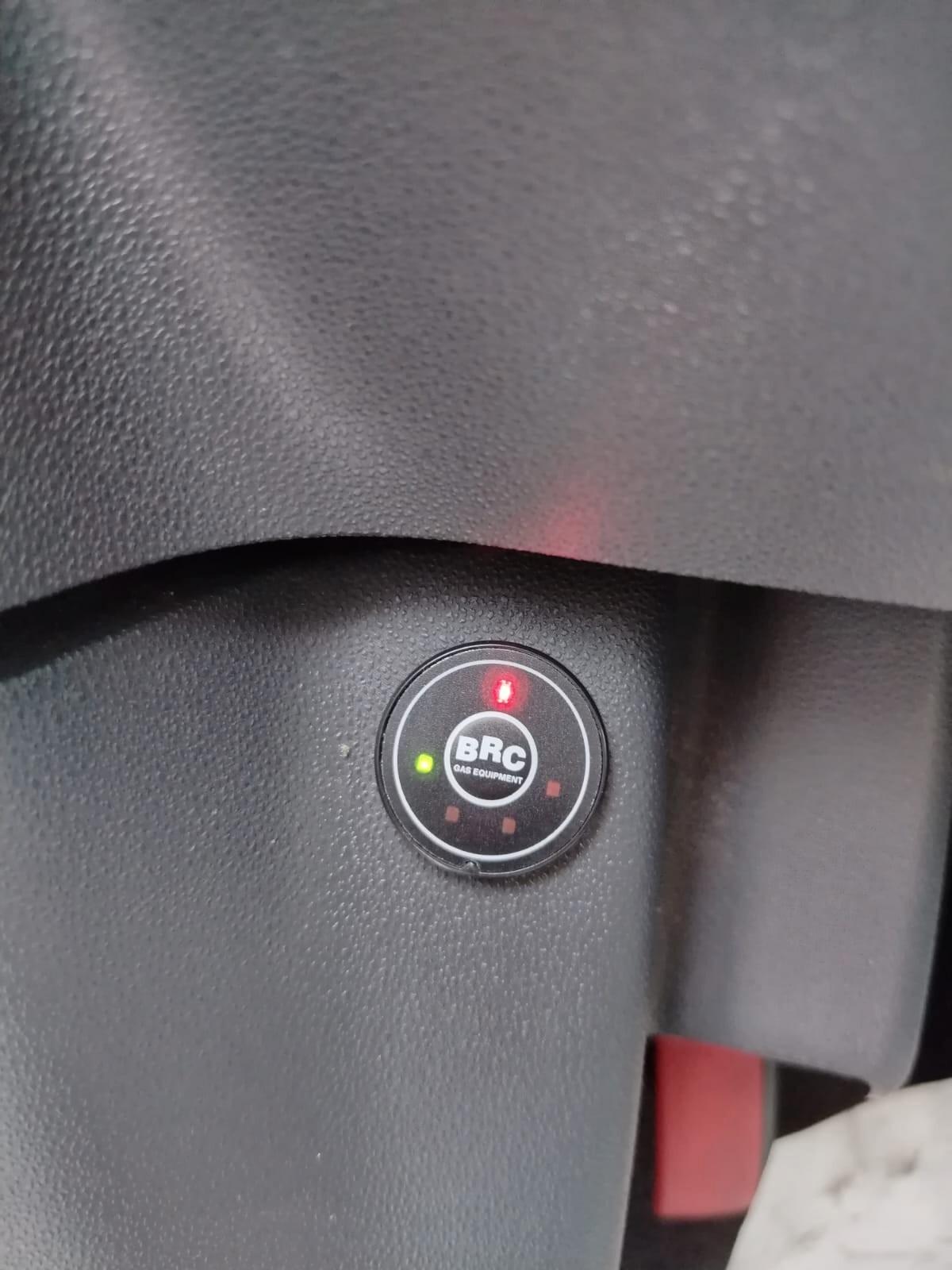 Fiat 500 1.2 GPL Lounge