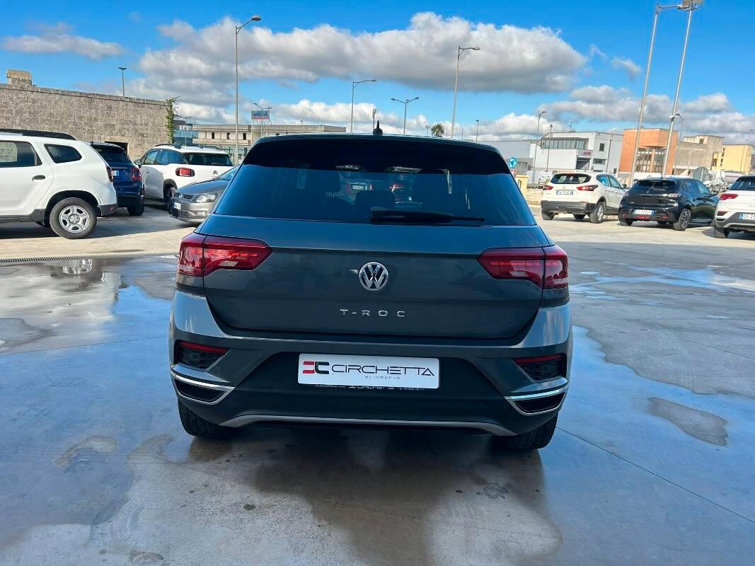 Volkswagen T-Roc 1.0 tsi Advanced