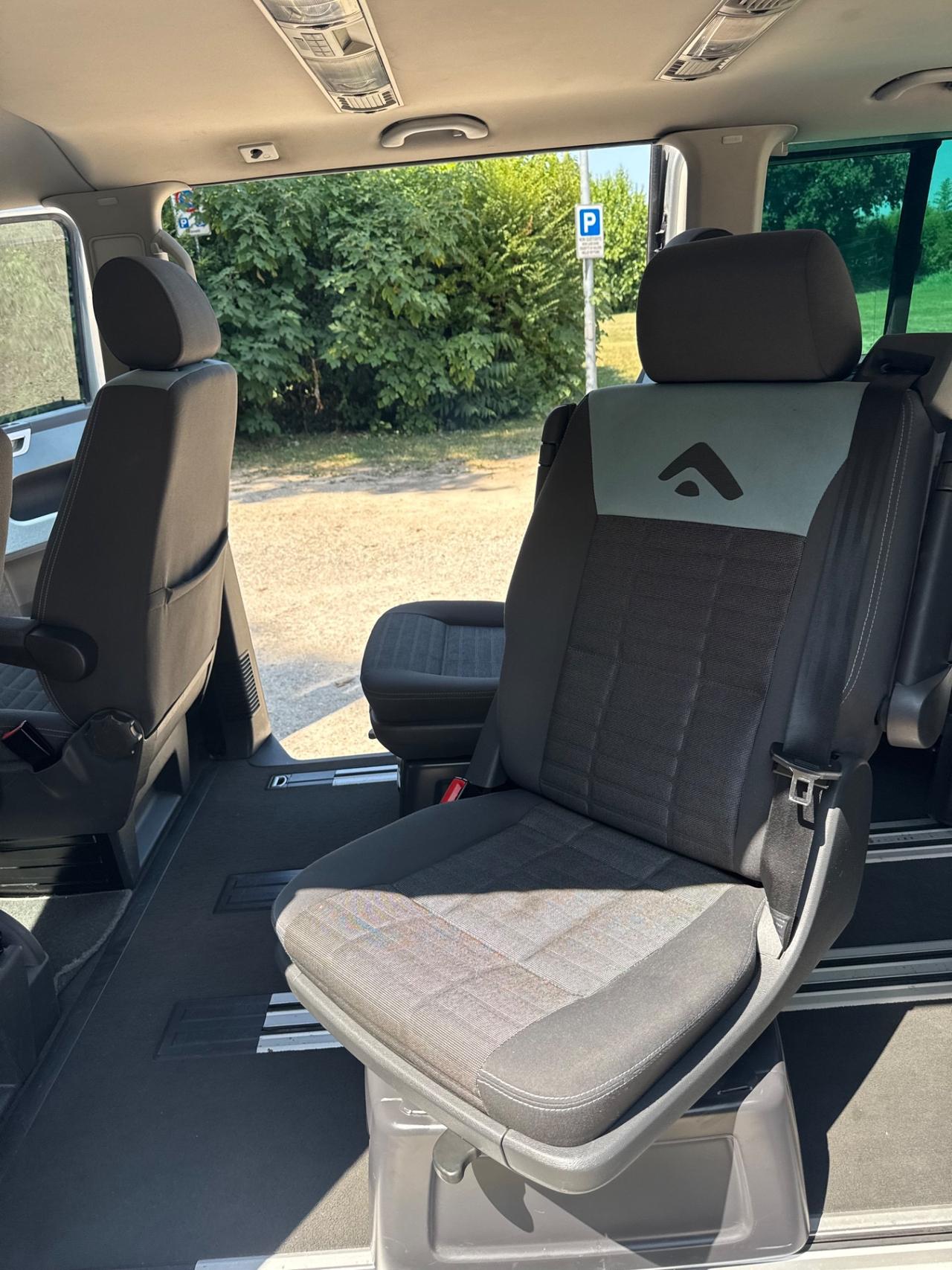 Volkswagen Multivan T5 Atlantis 2.5 TDI 174 CV 4Motion – 7 Posti – Omologato Autocaravan