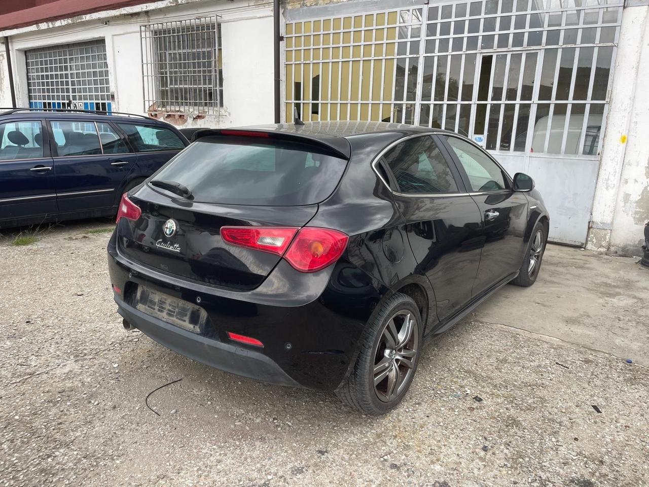 Alfa Romeo Giulietta 1.6 JTDm-2 105 CV Distinctive