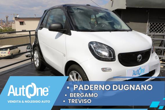 Smart Fortwo 1.0 71cv S/s Automatic Cabrio Passion Cerchi L. Bicolor