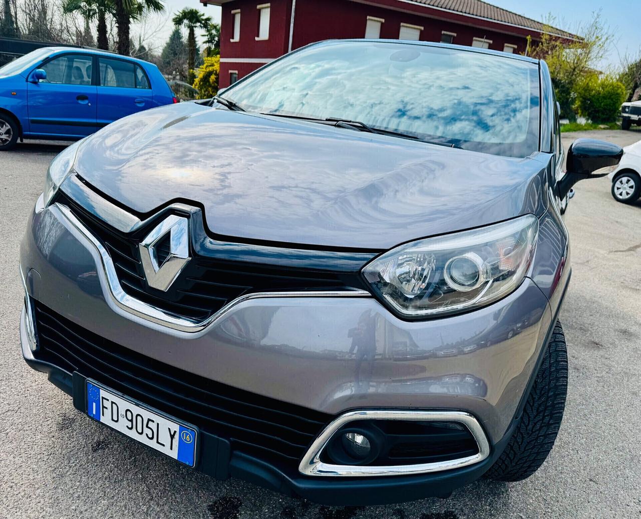 Renault Captur TCe 120 CV Automatica ok Neopatentati