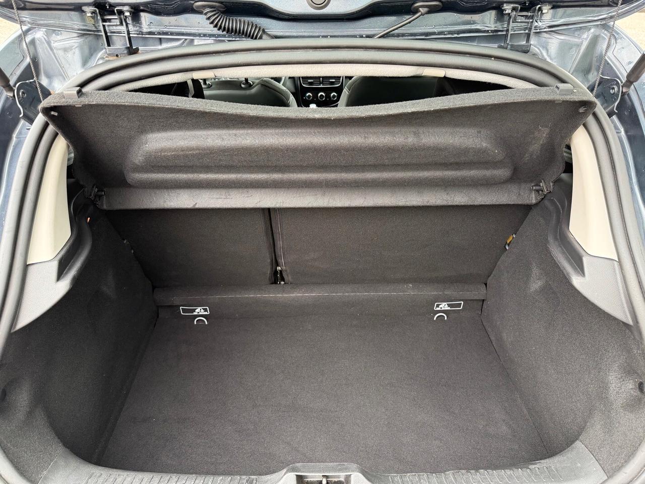 Renault Clio TCe 12V 75 CV 5 porte Moschino Life