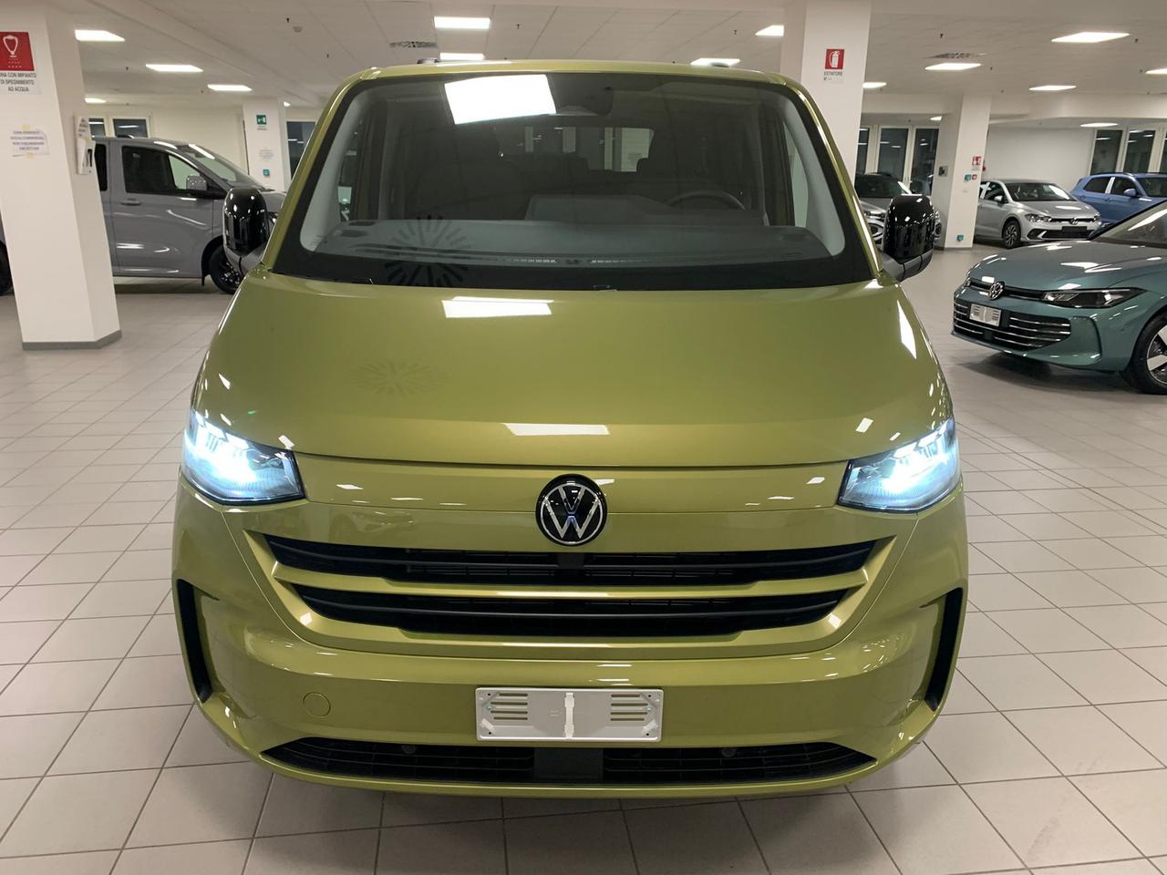 Volkswagen T7 Caravelle t7 2.0 tdi 150cv life l1