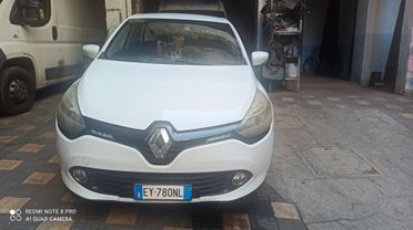 Renault Clio 1.2 75CV GPL 5 porte Costume National