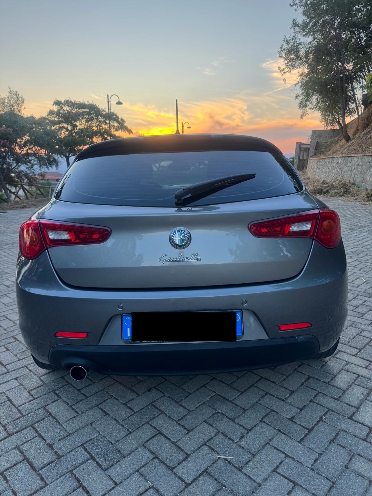 Alfa Romeo Giulietta 1.6 Multijet 105Cv 2012