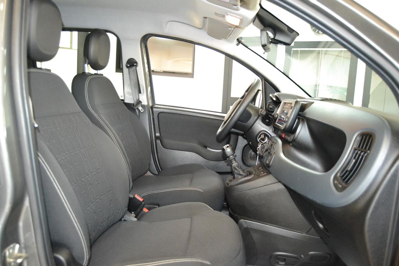 Fiat Panda Cross 1.0 FireFly Hybrid Navi/Led/5Posti