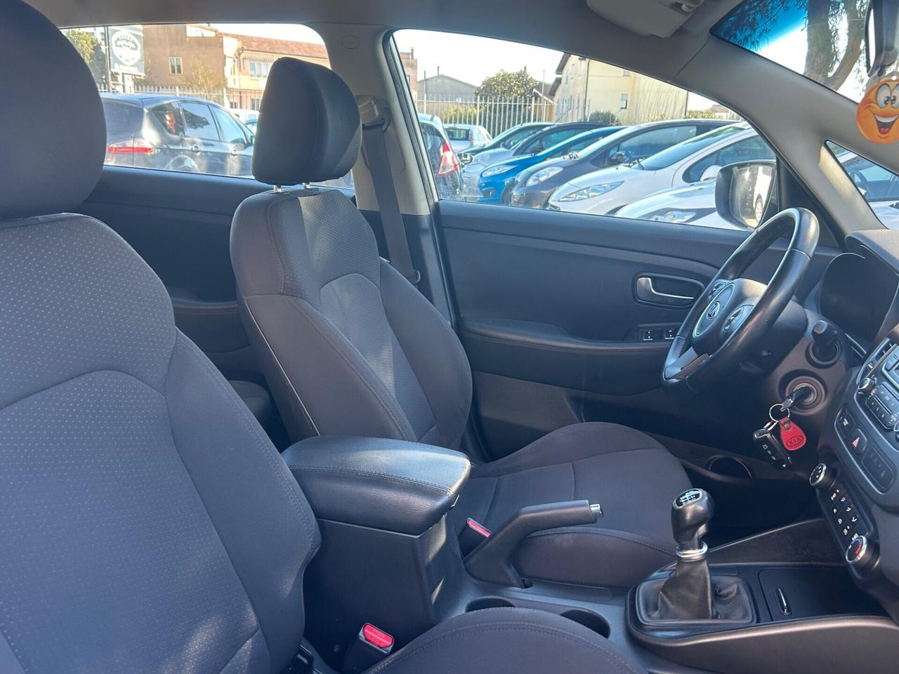 Kia Carens 1.7 CRDi 115 CV Cool