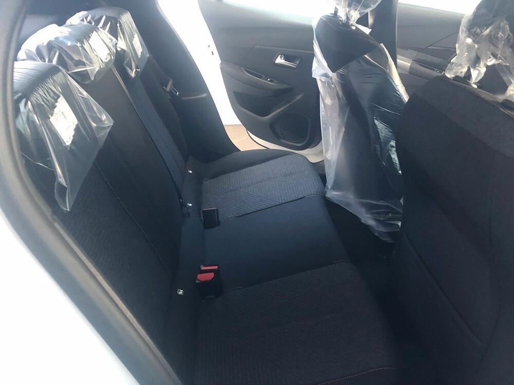 Peugeot 208 Hybrid 110 e-DCS6 Style
