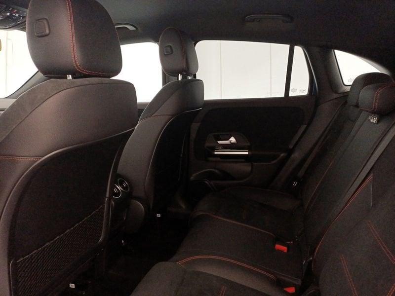 Mercedes-Benz GLA GLA-H247 2020 180 d Premium auto