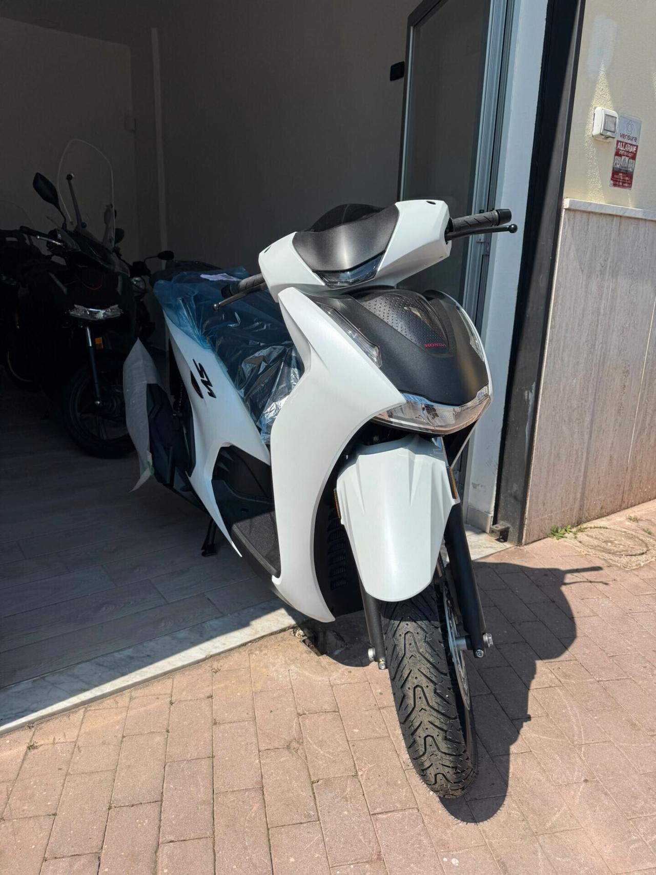 Honda SH 350 ABS