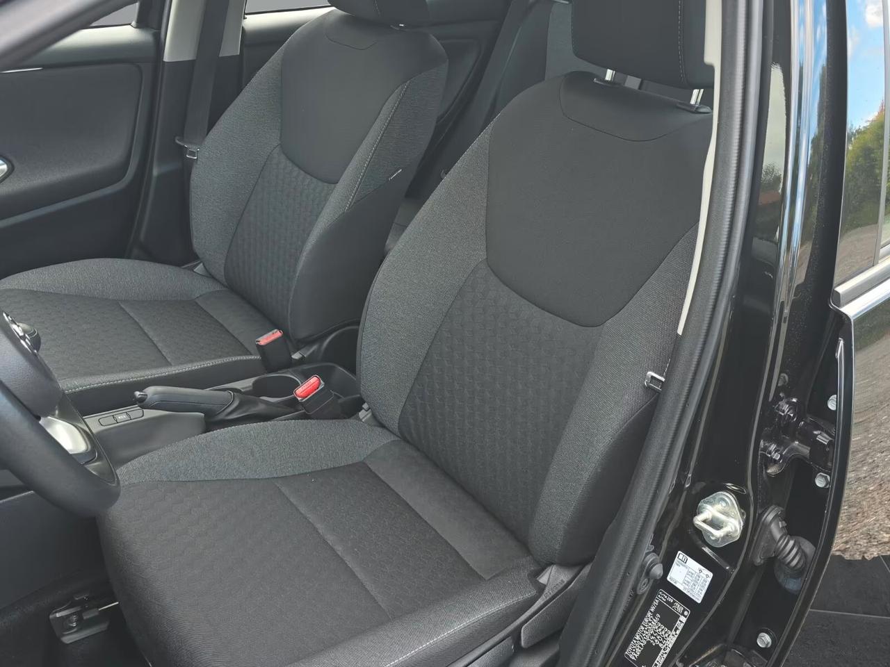 Toyota Yaris 1.0 5 porte