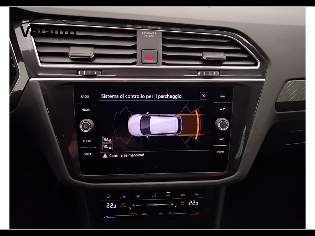 VOLKSWAGEN Tiguan II 2021 - Tiguan 2.0 tdi R-Line 4motion 150cv dsg