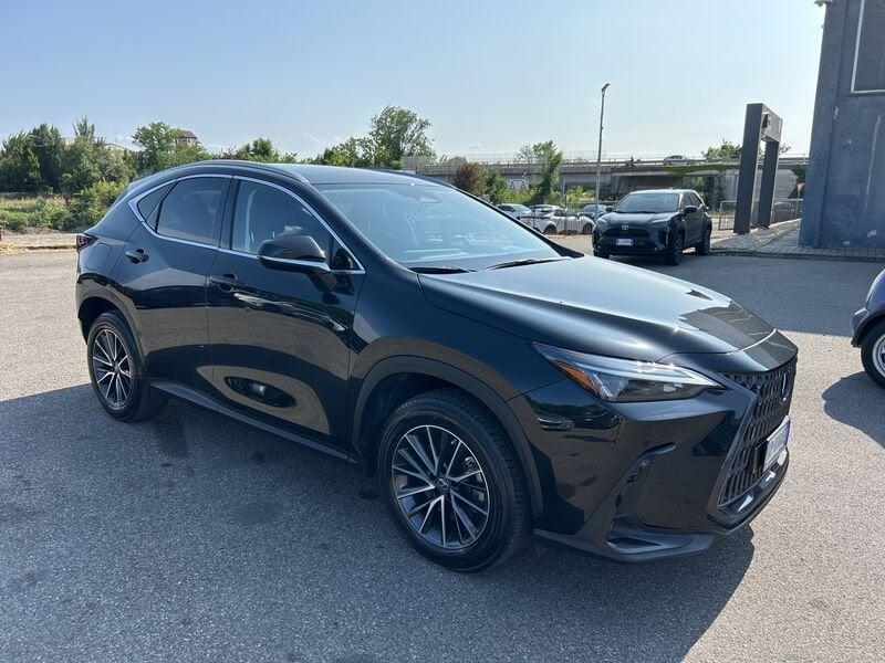 Lexus NX Plug-in 4WD Premium + IVA ESPOSTA COMPRESA