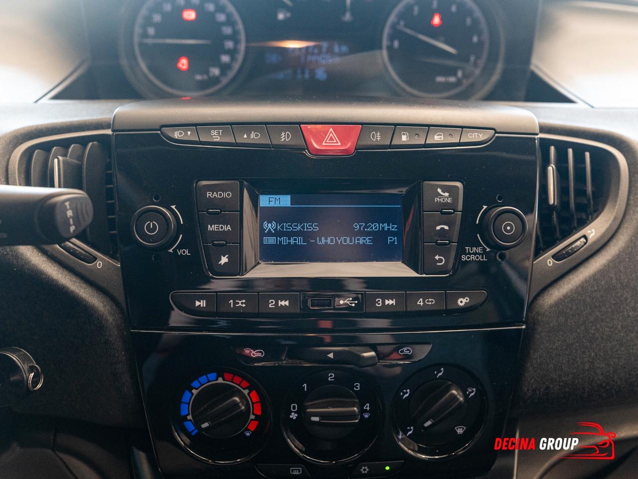 Lancia Ypsilon 1.2 GPL ORIGINALE Ecochic Elefantino Blu
