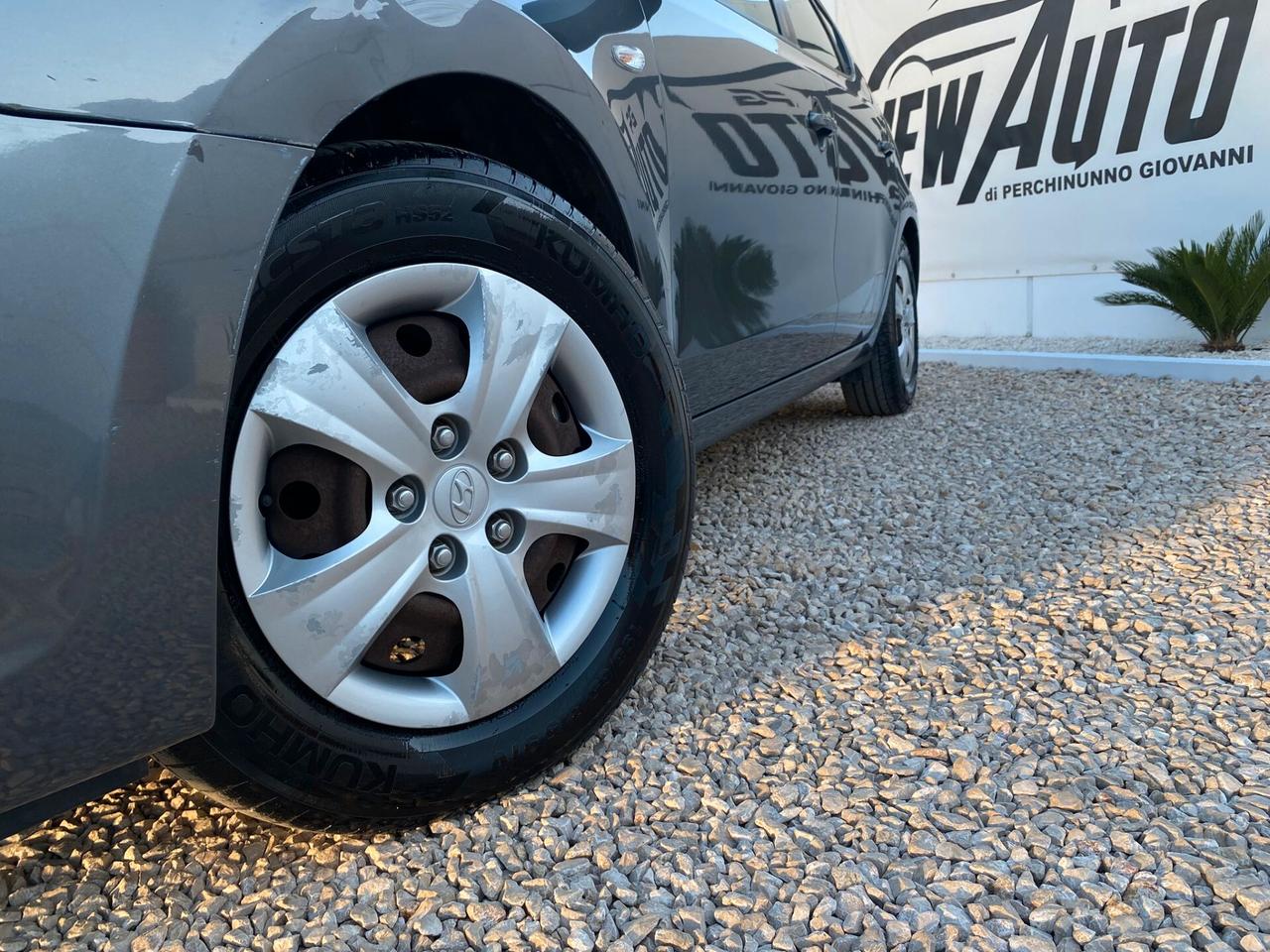 Hyundai i30 1.4 16V 109CV 5p. BlueDr. GPL Active