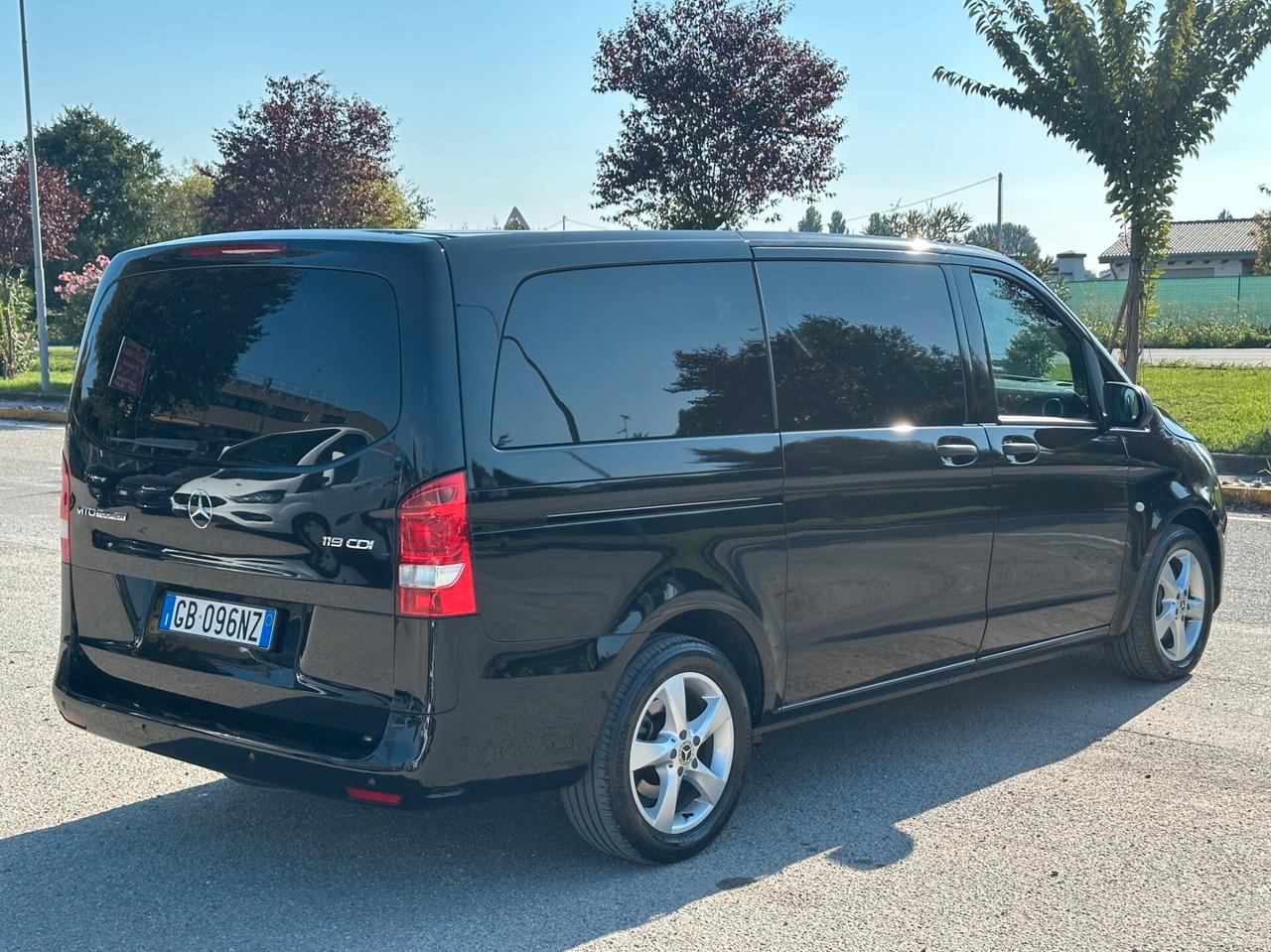 Mercedes-benz Vito 8 POSTI 119 CDI LONG TOURER AUTO 190CV