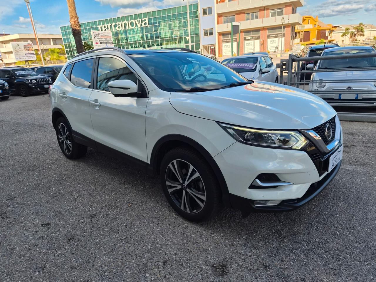 Qashqai 1.3 DIG-T 140 CV N-Connecta