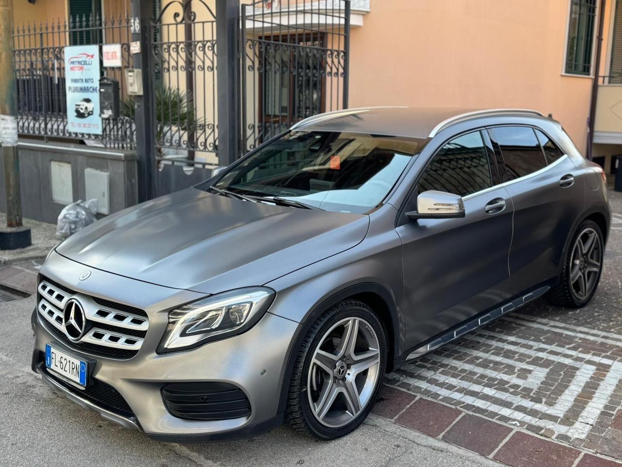 Mercedes-benz GLA 200 d Automatic Premium