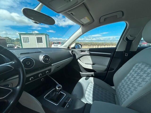 AUDI A3 2013 SPORTBACK 1.6 TDI CR ATTRACTION S.BACK