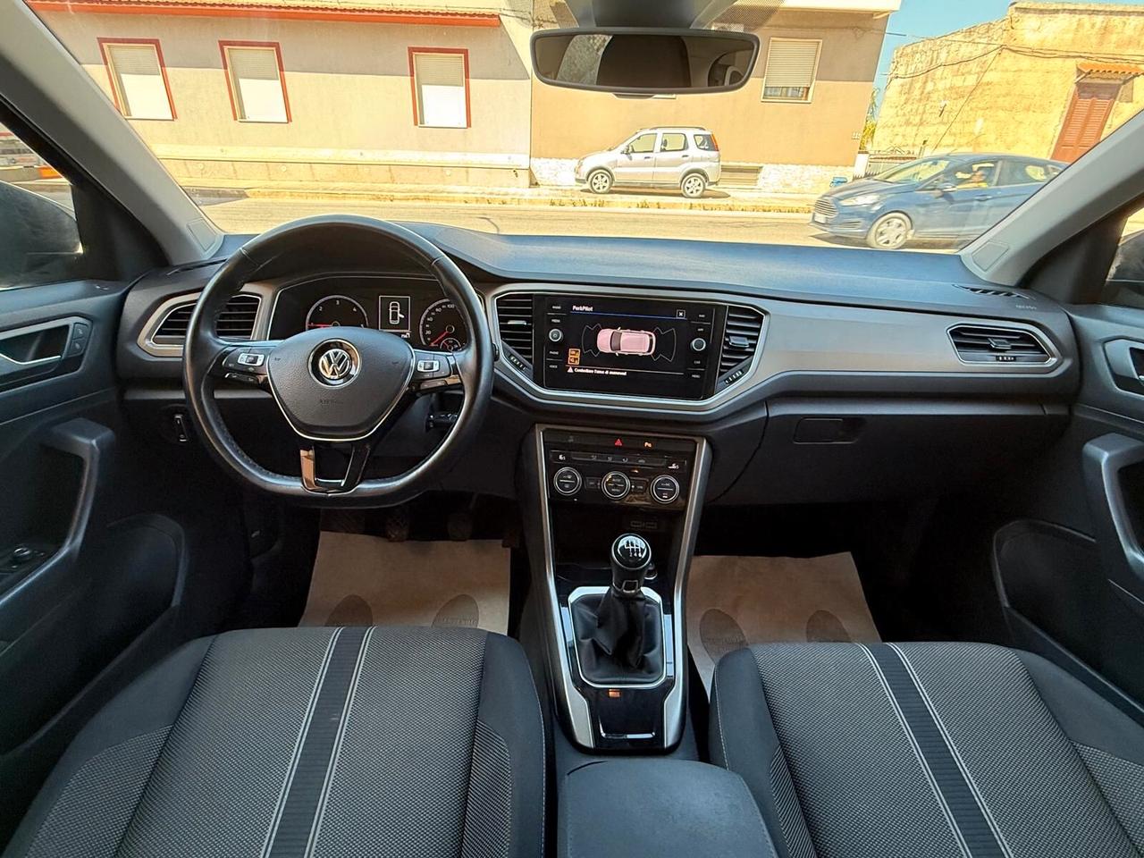 Volkswagen T-Roc 1.6 TDI SCR Business BlueMotion Technology