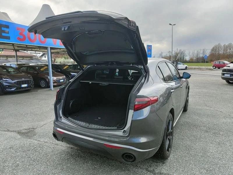 Alfa Romeo Stelvio 2.2 Turbo Diesel 210CV Veloce AT8 Q4