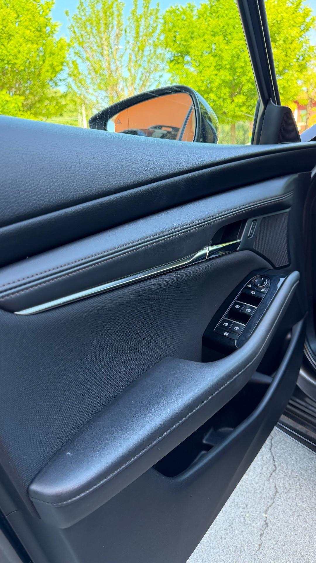 Mazda 3 1.8L Skyactiv-D Exclusive