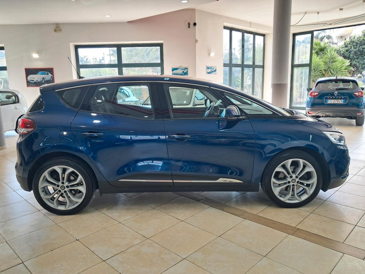 Renault Scenic Scénic dCi 8V 110 CV EDC Energy Intens