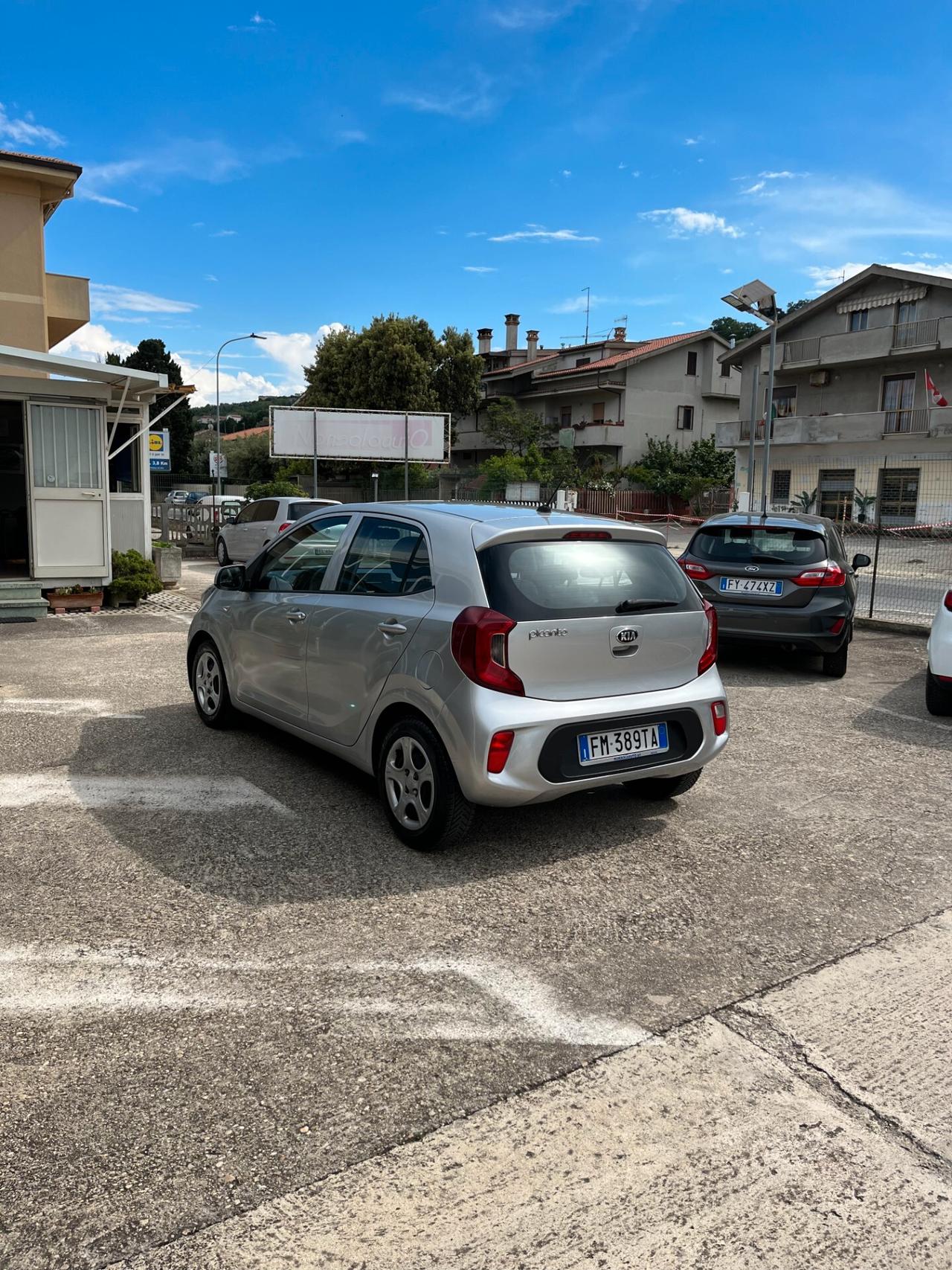 Kia Picanto 1.0 12V 5 porte Cool