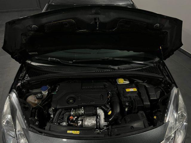 DS AUTOMOBILES DS 3 1.6 e-HDi 90 airdream CMP6 So Chic