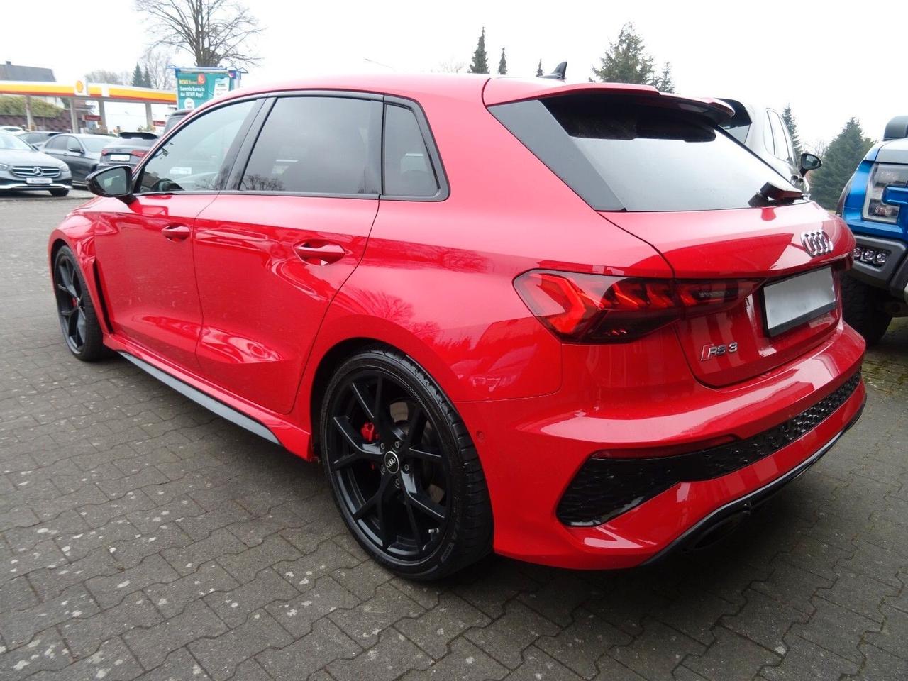 Audi A3 RS 3 SPB TFSI quattro S tronic