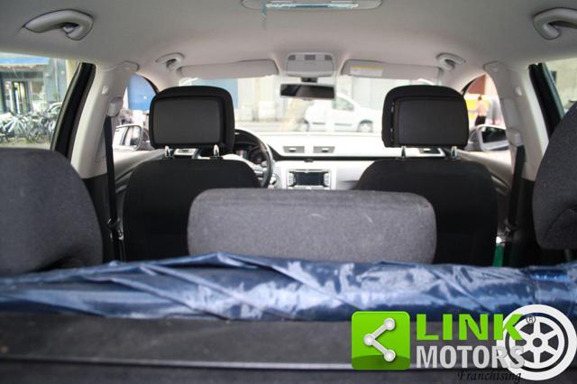 VOLKSWAGEN Passat Var. 2.0 TDI Highline Blue M.Tech.