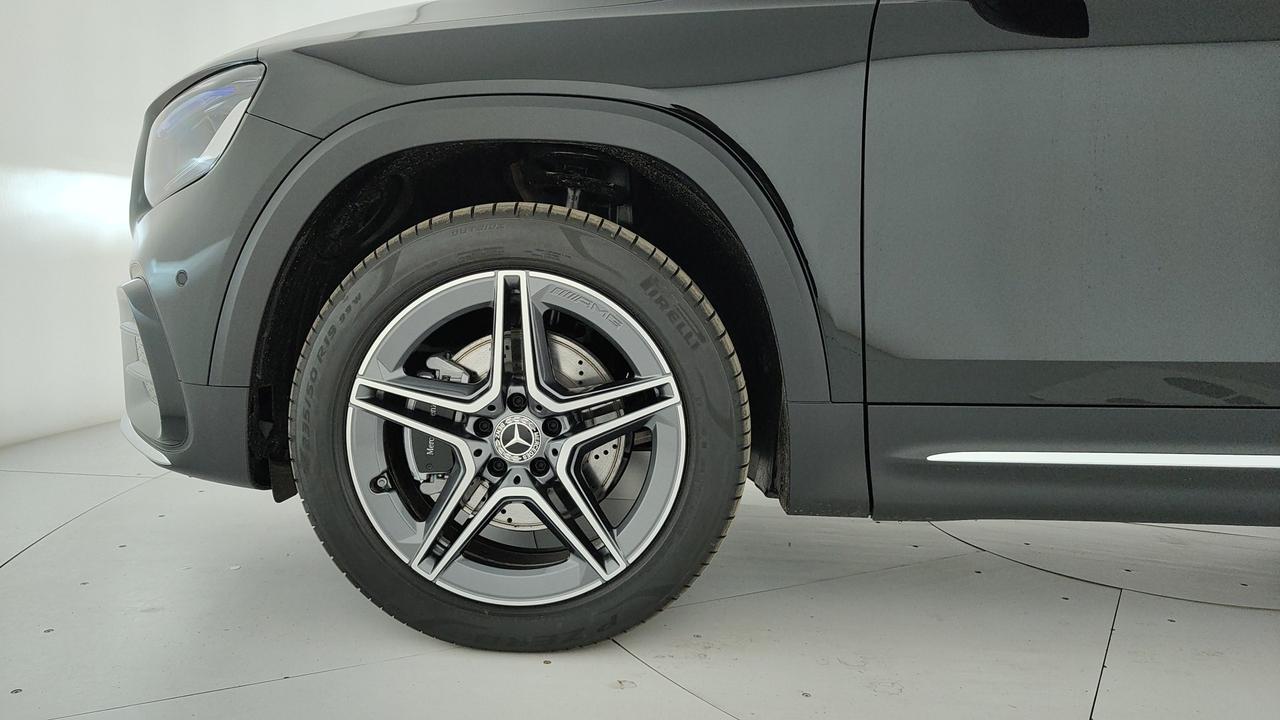 Mercedes-Benz GLB 200 d 4MATIC