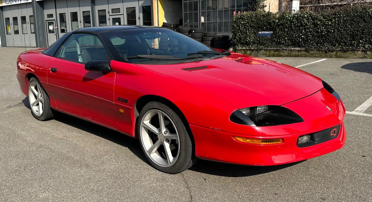 Chevrolet Camaro z28 5.7 v8