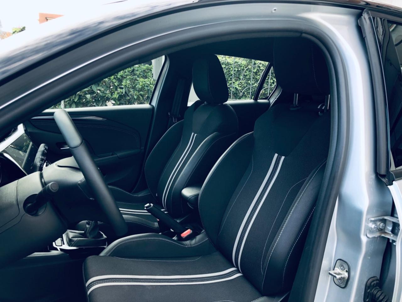 Opel Corsa GS tetto nero 1.2 100 CV PACK CONF