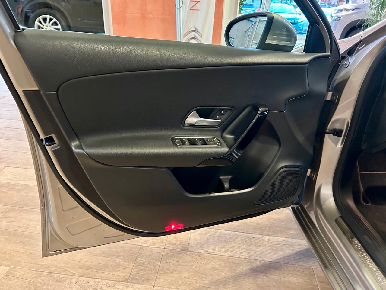 Mercedes-benz A 180 d Automatic Business