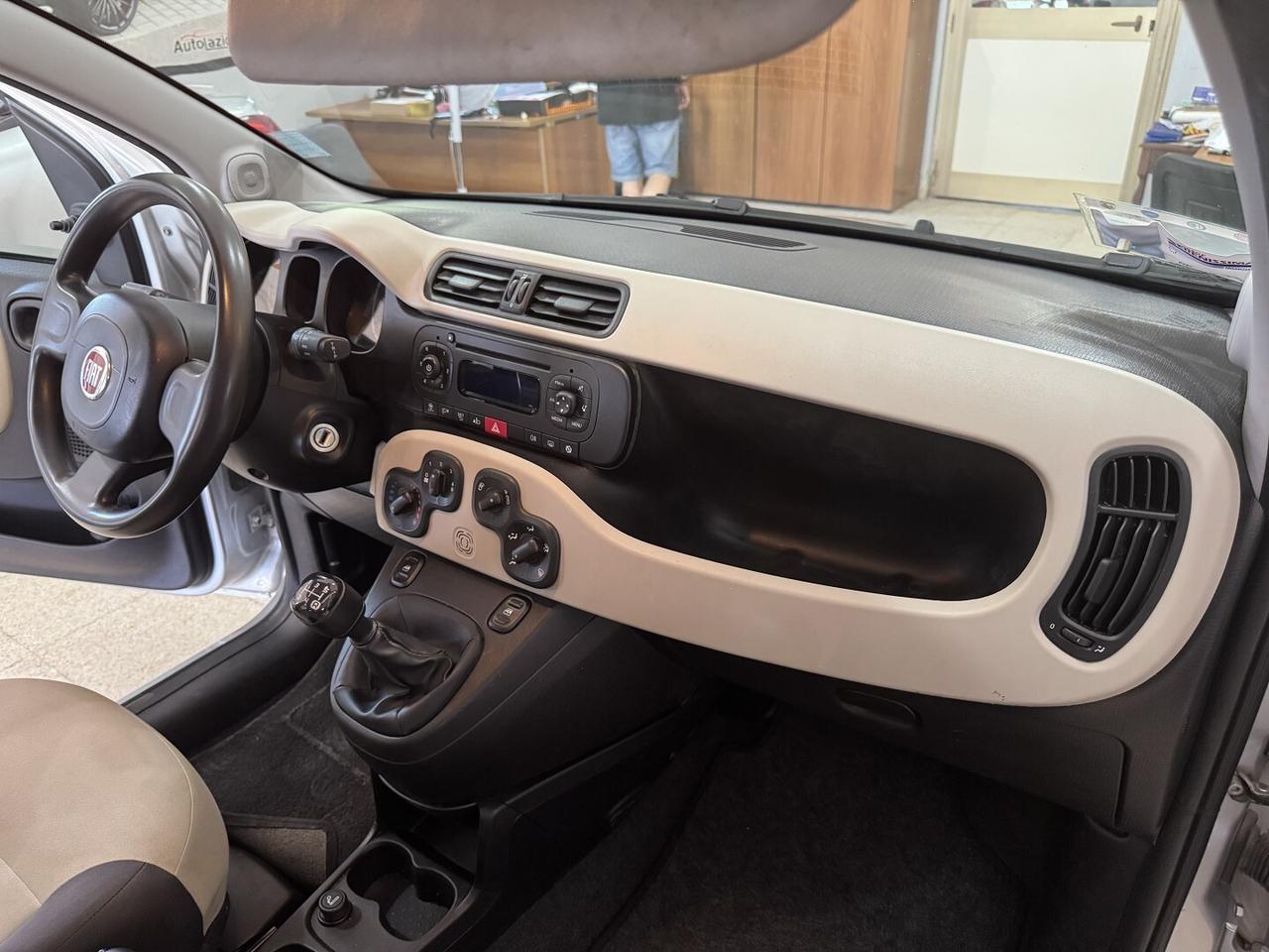 FIAT PANDA 1.3 MTJ LOUNGE 75 cv.