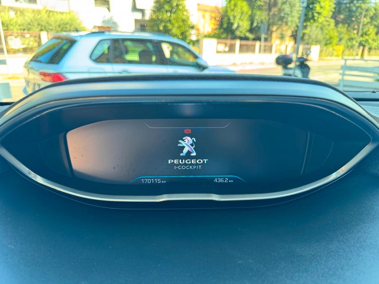 PEUGEOT 3008 BlueHDi 120cv S&S ALLURE