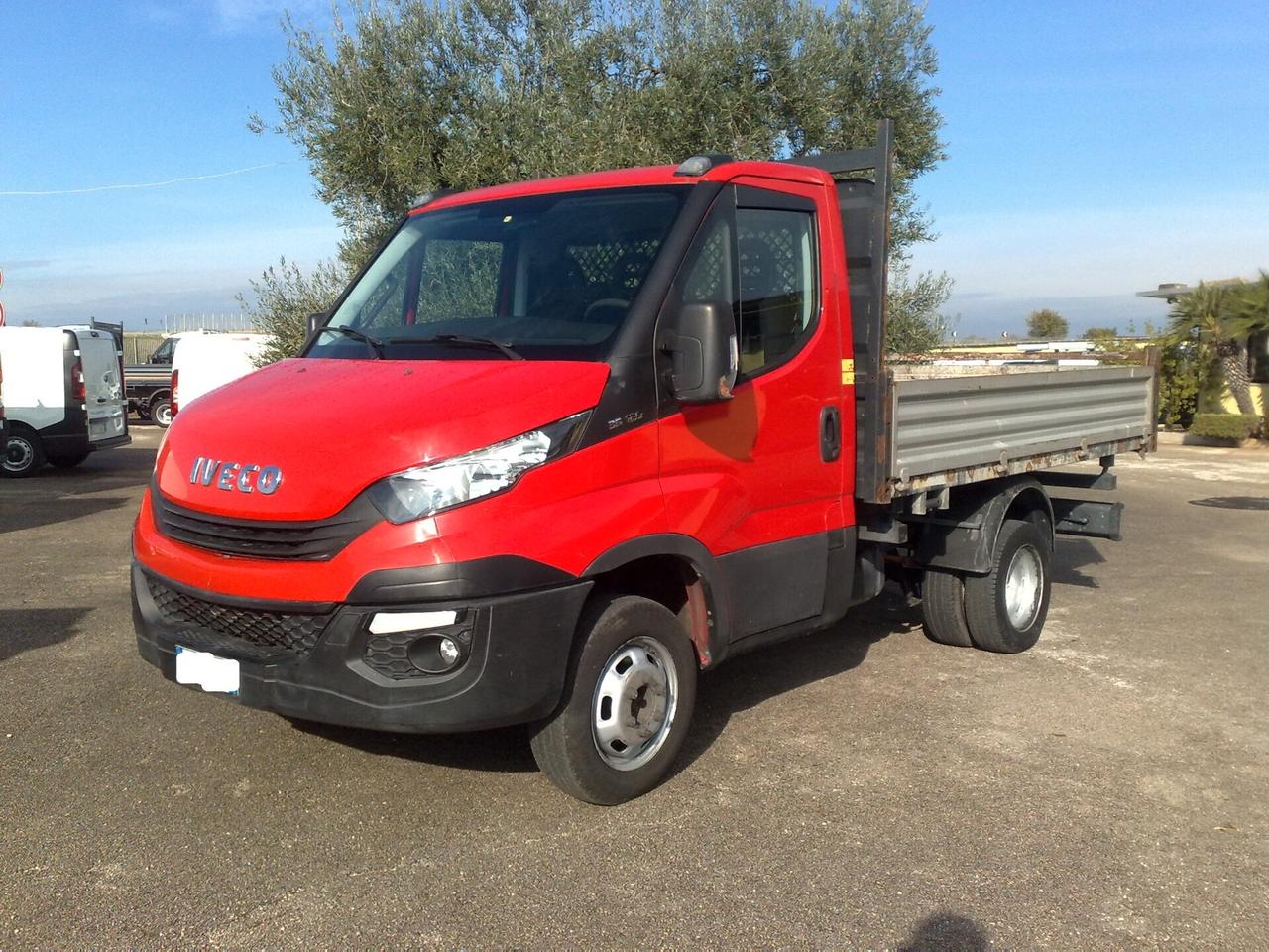 Iveco Daily 35c12 RIBALTABILE TRILATERALE - 2017