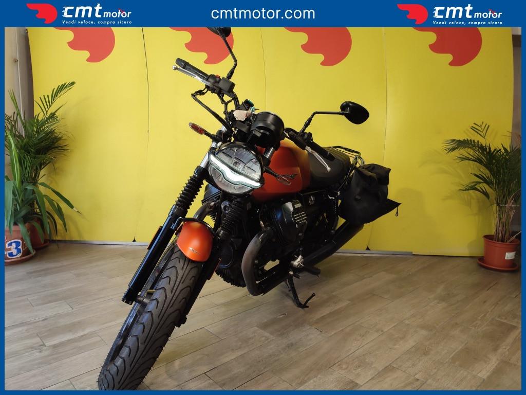 Moto Guzzi V7 - 2022