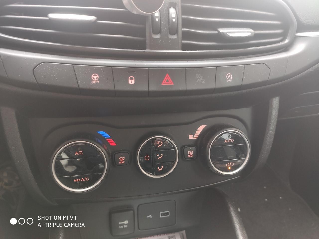 Fiat Tipo 1.6 Mjt S&S SW Lounge