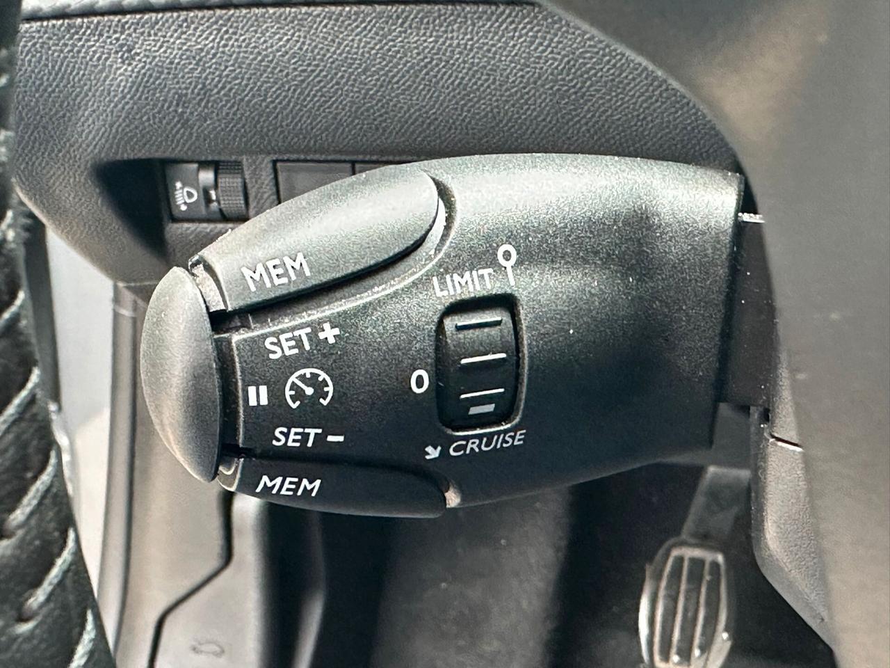 Peugeot 208 PureTech 100 Stop&Start 5 porte Allure Pack *VARICOLORI*