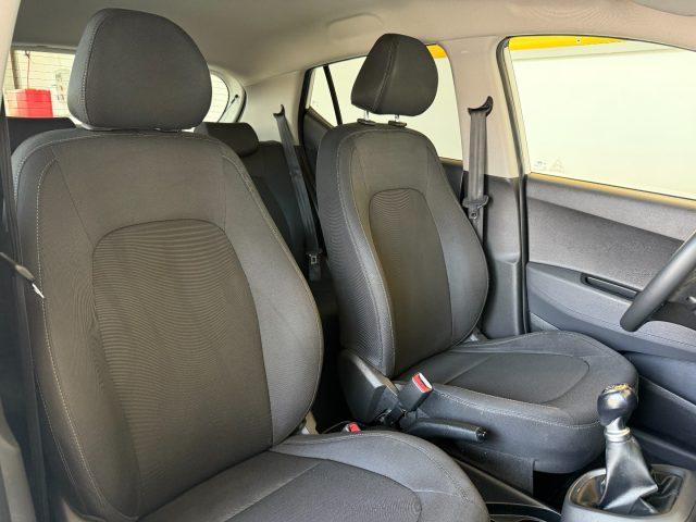 HYUNDAI i10 1.0 GPL Tech NEOPATENTATI / PREZZO REALE