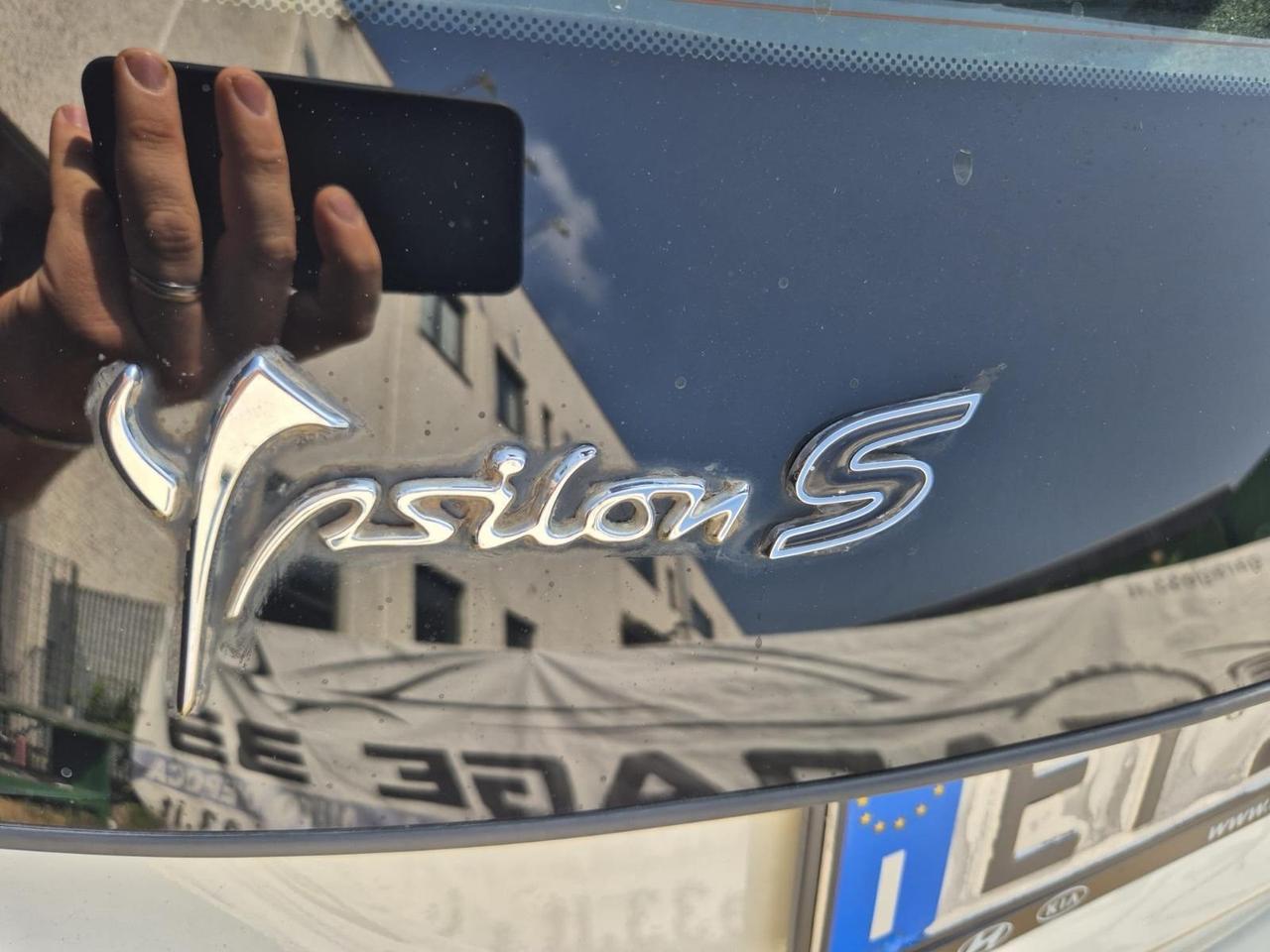 Lancia Ypsilon 1.2 69 CV 5 porte GPL Ecochic Unyca