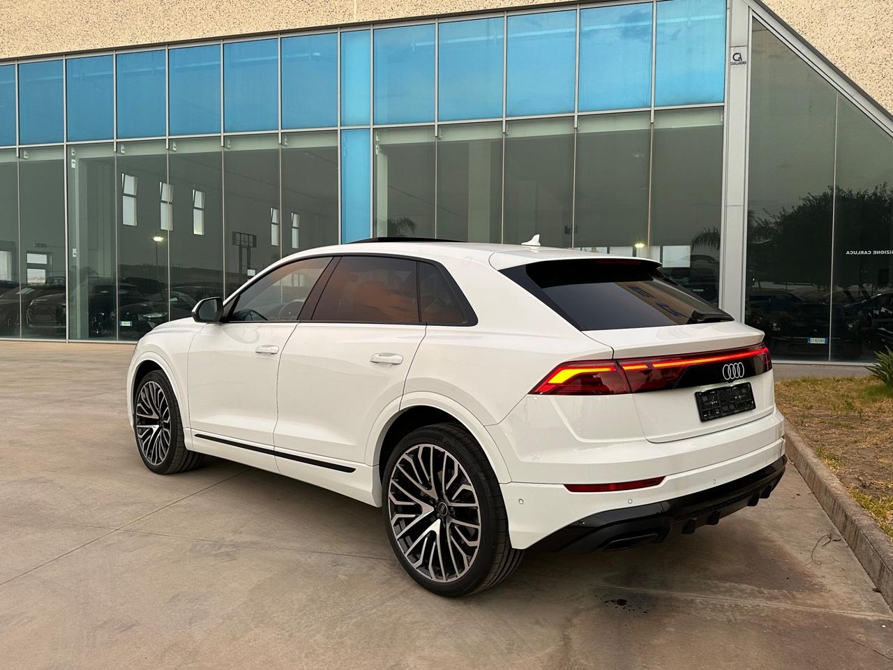 Audi Q8 tdi Sline 231cv possibilità noleggio no scoring