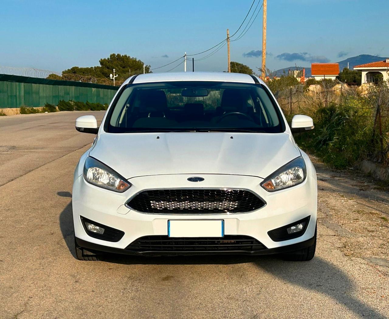 Ford Focus 1.5 TDCi 120 CV Turbo Diesel - Anno 2017 con apple car play e android auto